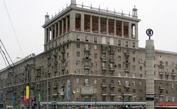 Торговая площадь на Кутузовском проспекте